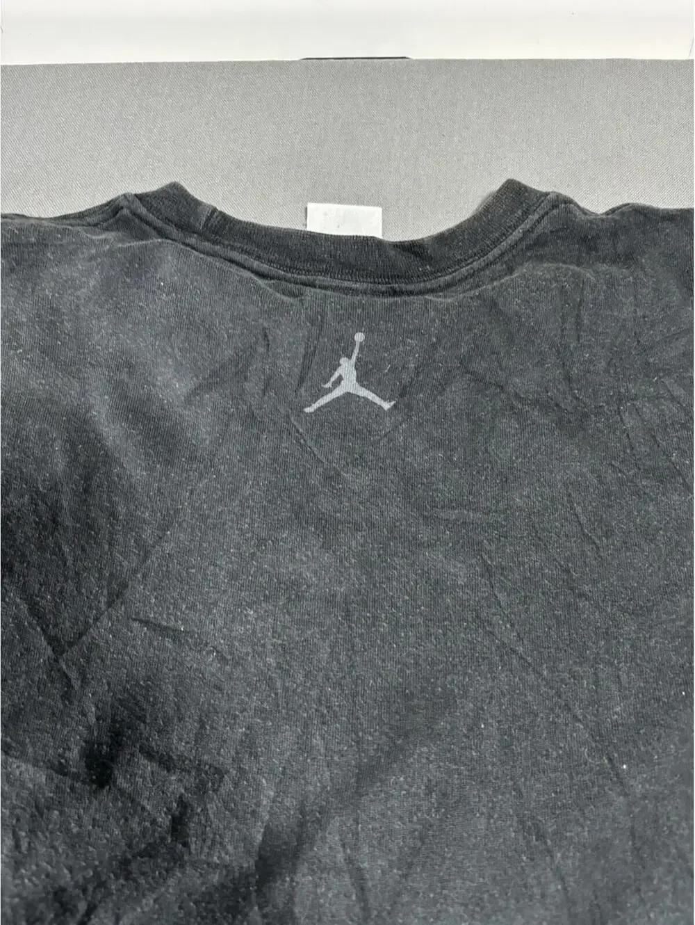 Air Jordan Y2K Distressed Tshirt Size Medium - Picture 13 of 15